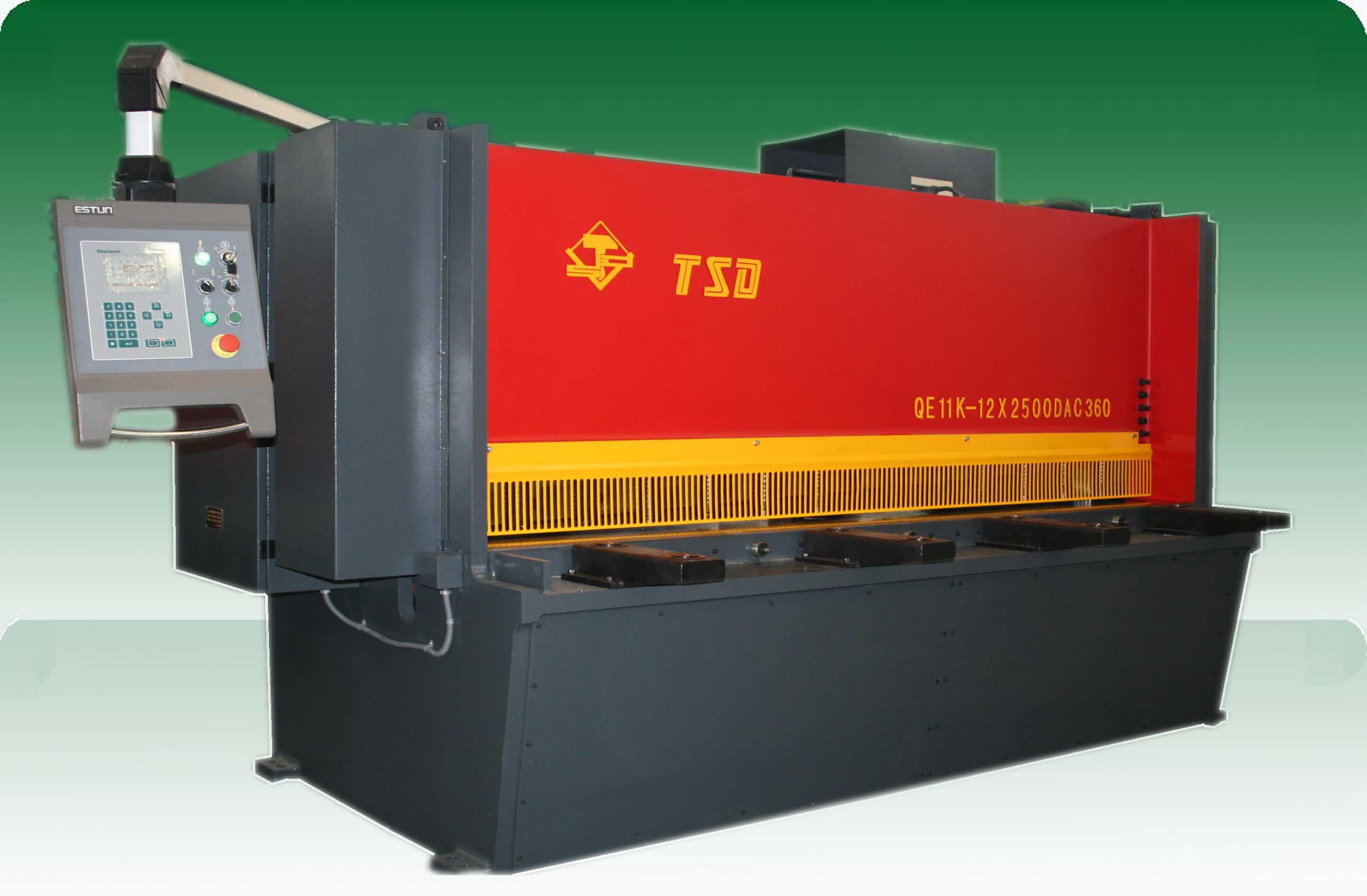 數(shù)控?cái)[式剪板機(jī).....產(chǎn)品型號(hào):QC12K-6X2500