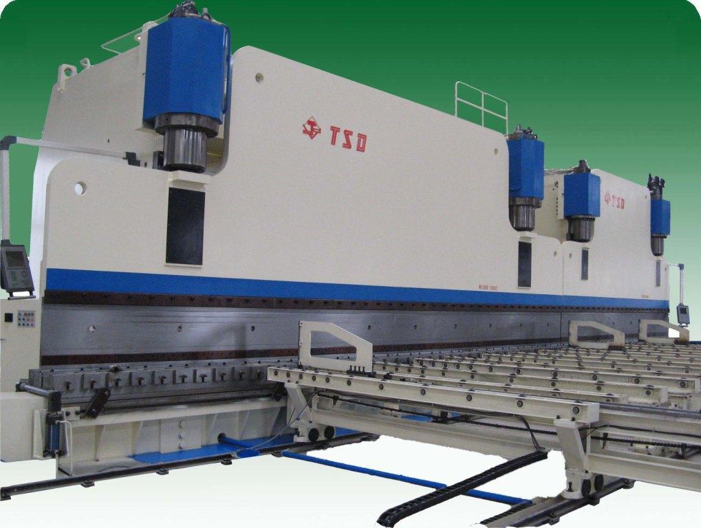 雙機聯動數控折彎機產品型號:2-WE67K-2000/8000